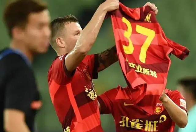 《蜜桃成熟时》李丽珍三部曲在线播放