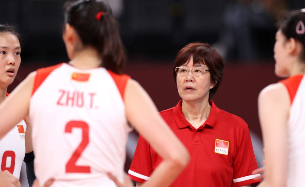 国产成人亚洲欧美三区综合